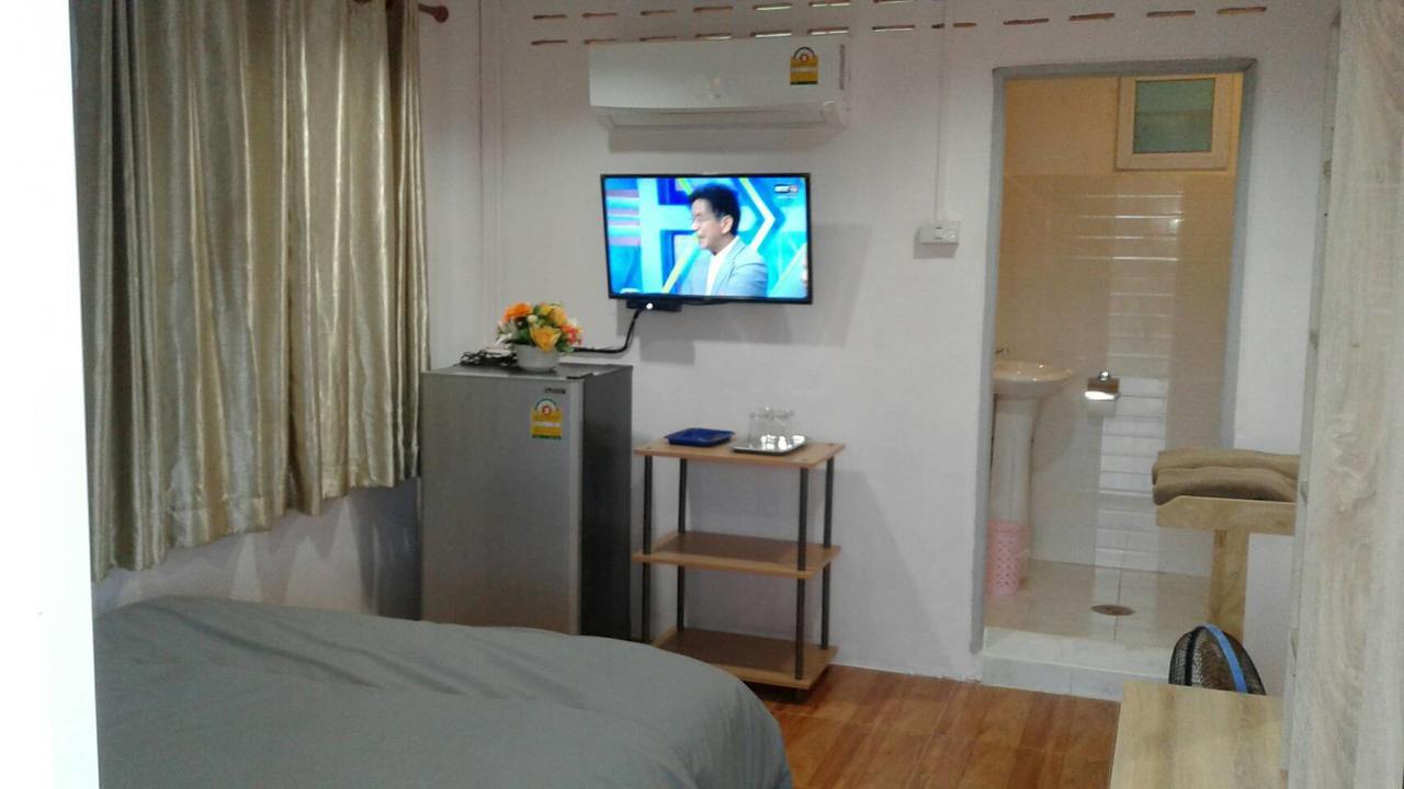 Hotel Khaokho Punsukphumok à Khao Kho Extérieur photo