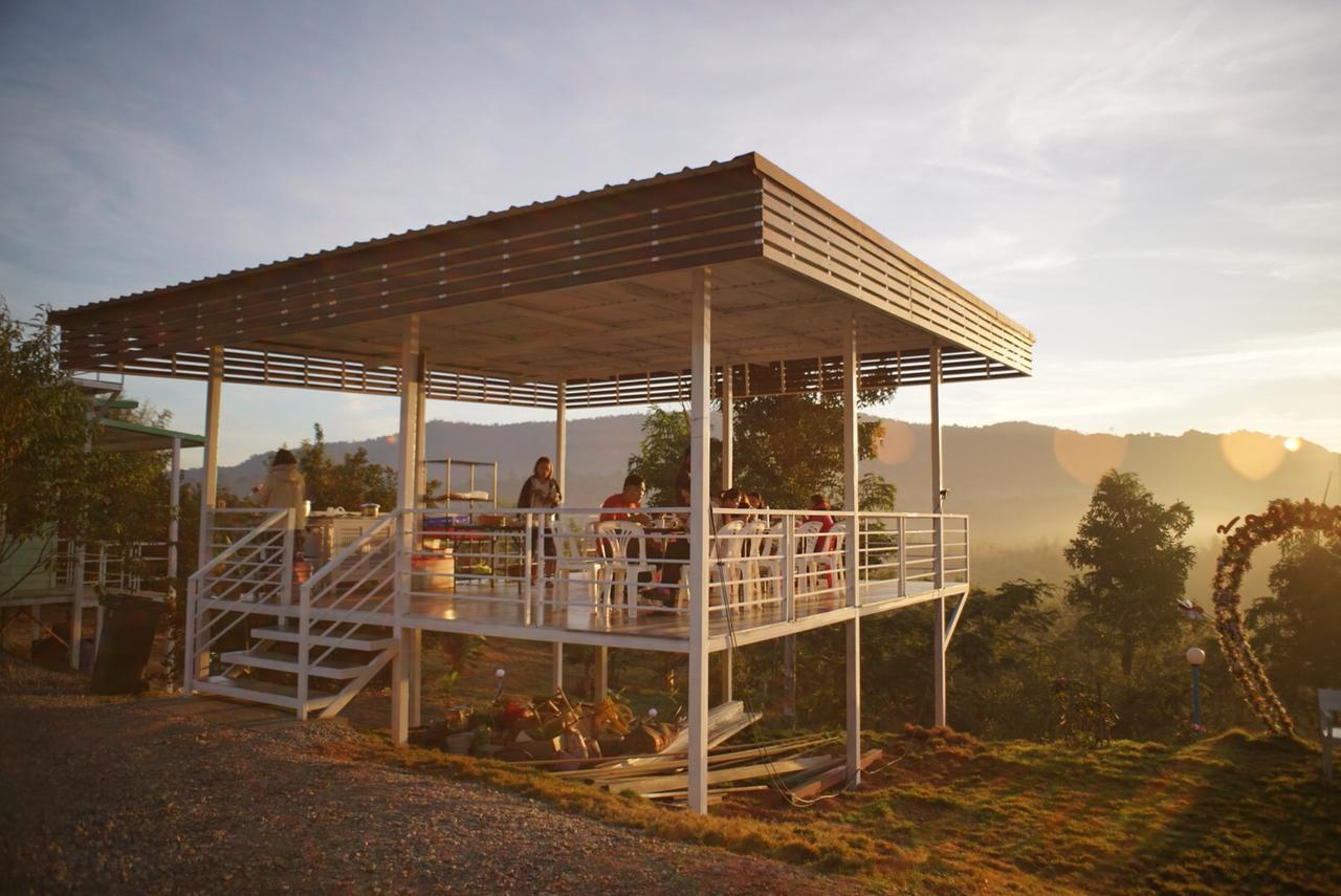 Hotel Khaokho Punsukphumok à Khao Kho Extérieur photo